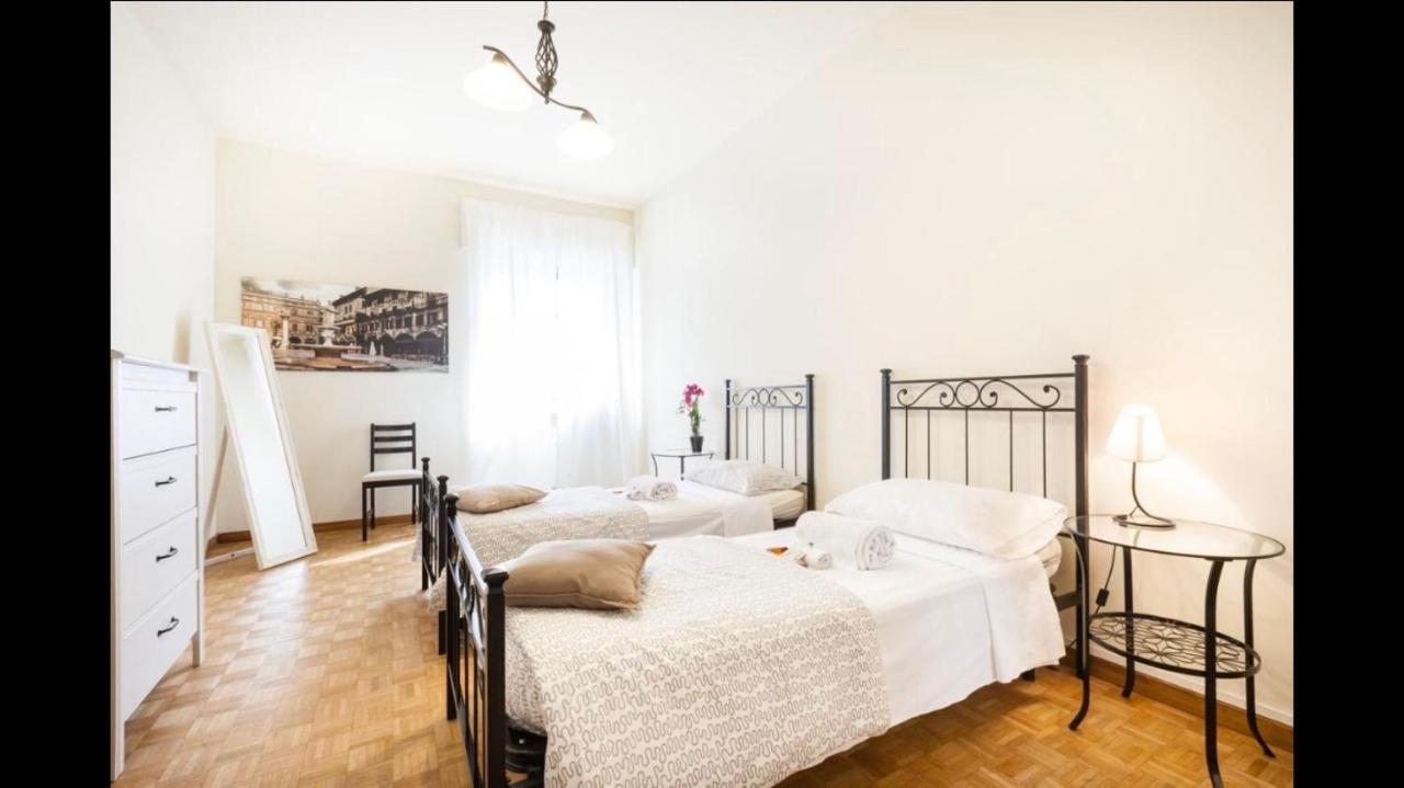 B&B Happiness - City Center Verona Kültér fotó